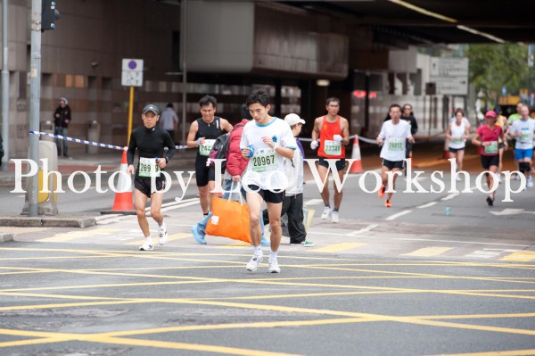 0106hkmarathon_20110220