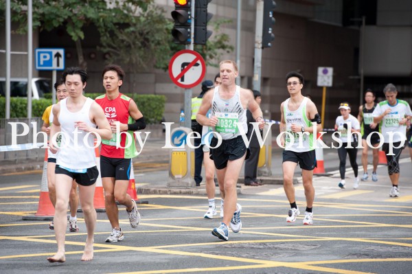 0112hkmarathon_20110220