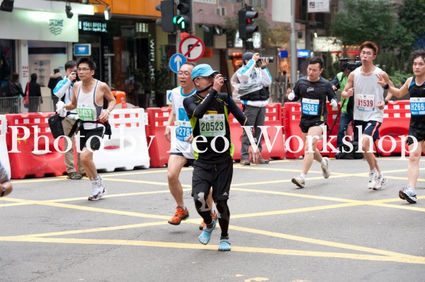 0204hkmarathon_20110220