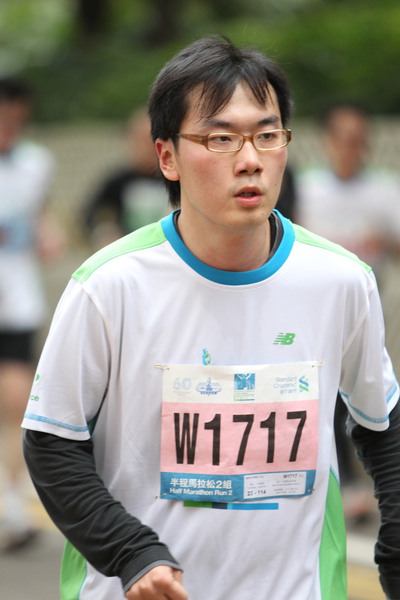 CI2E4697_SimonW