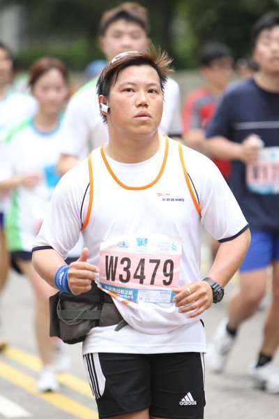 CI2E5616_SimonW