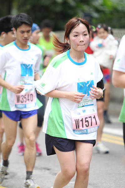 CI2E5617_SimonW