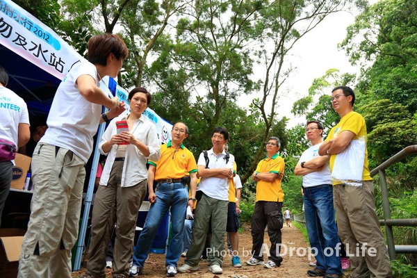 2012.05.13.07.51.00_Walk_0040