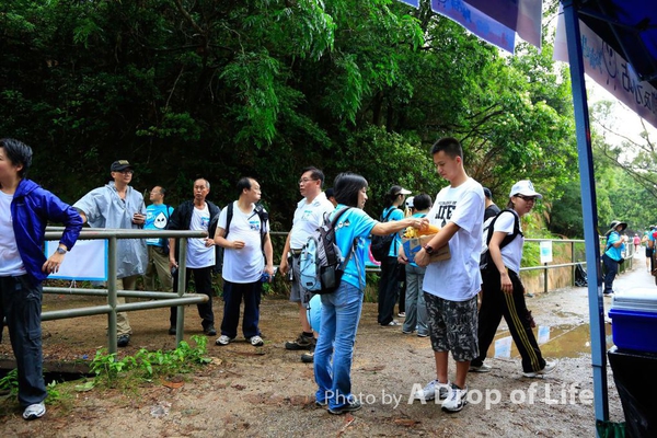 2012.05.13.09.59.03_Walk_0144