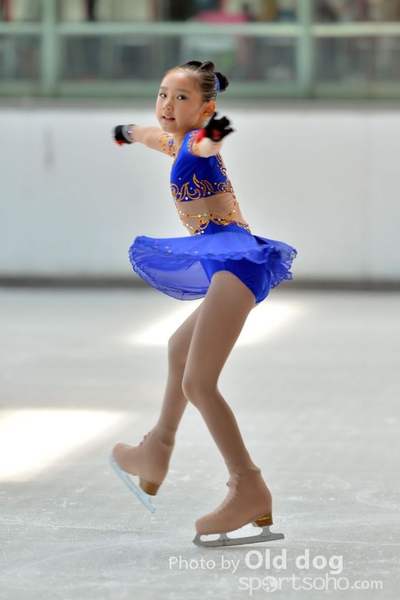 Skating (9)