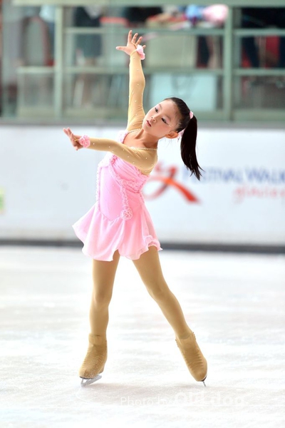 Skating (77)