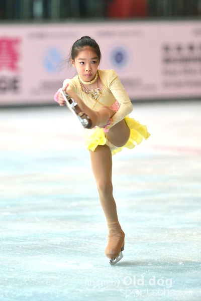 Skating (108)