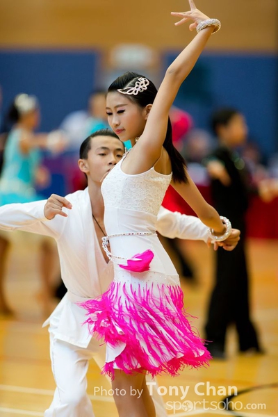 dance057