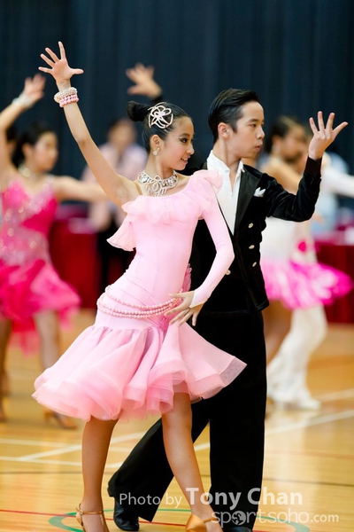 dance058
