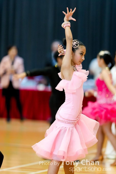dance059