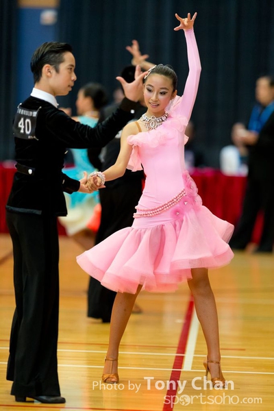 dance089
