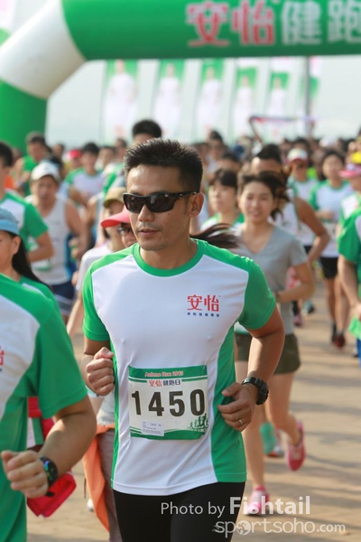CY1_8446