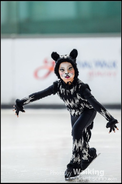 141006 Skating - 0039