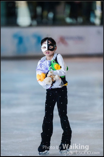 141006 Skating - 0190