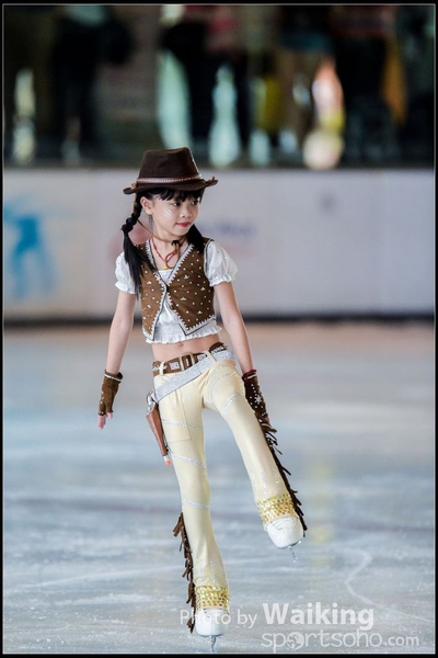 141006 Skating - 0213