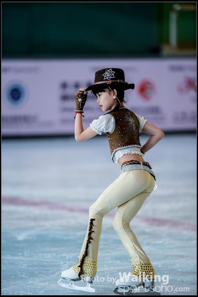 141006 Skating - 0214