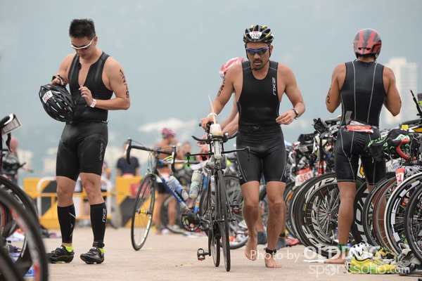 Triathlon (110)
