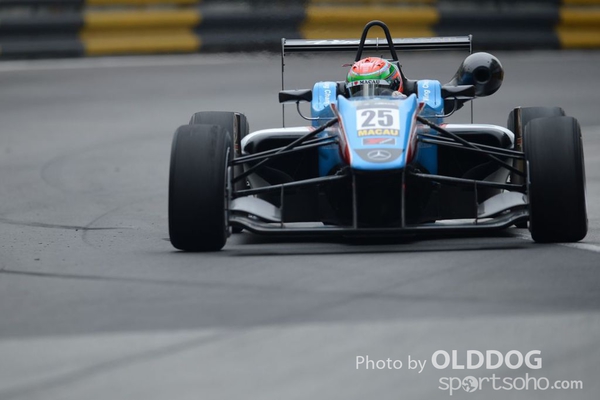 grand prix (4)