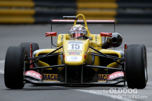 grand prix (9)
