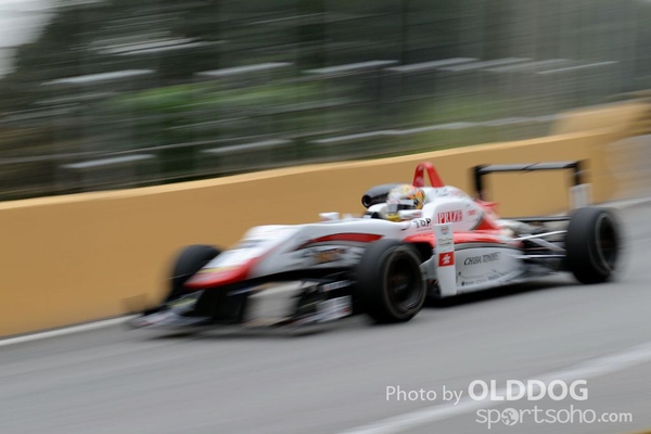 grand prix (15)