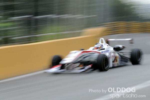grand prix (16)