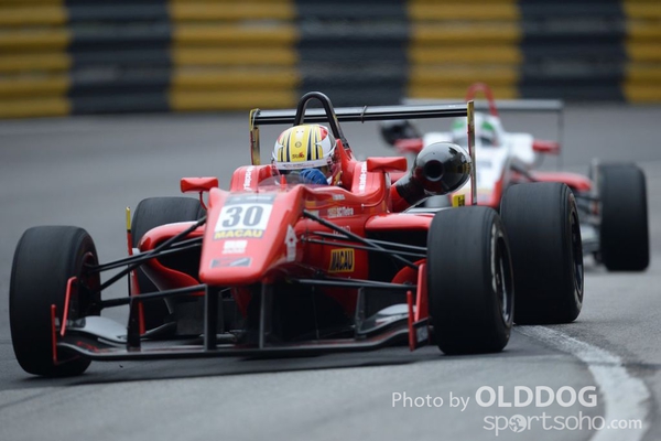 grand prix (22)