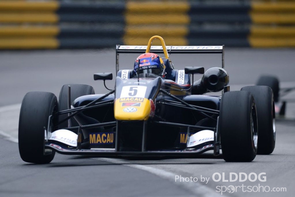 grand prix (28)