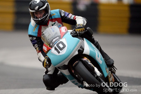 grand prix (76)