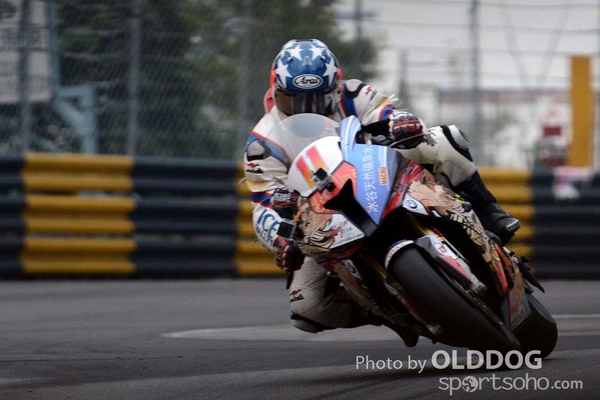 grand prix (83)