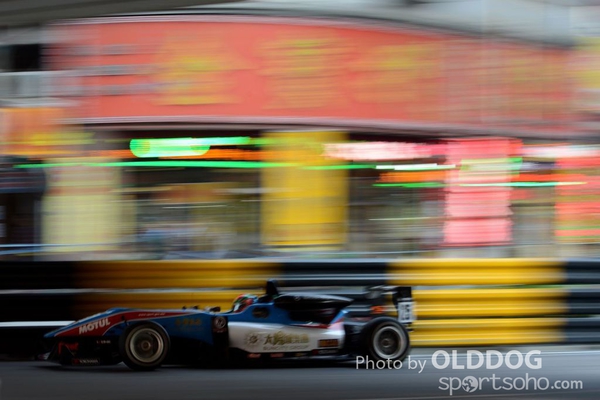 grand prix (98)