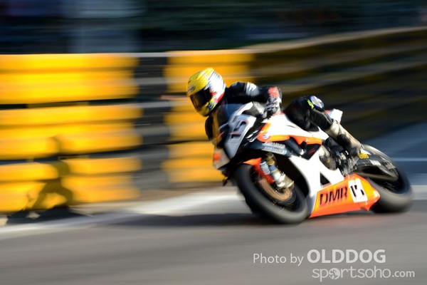 grand prix (124)