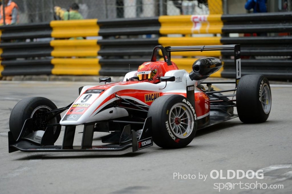 grand prix (91)