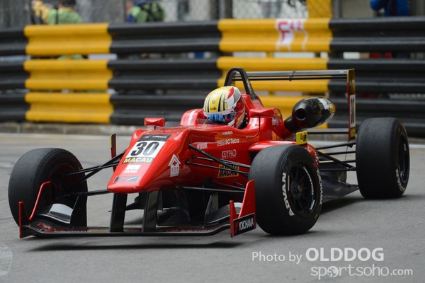 grand prix (92)