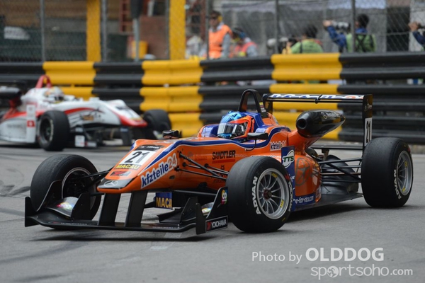grand prix (97)