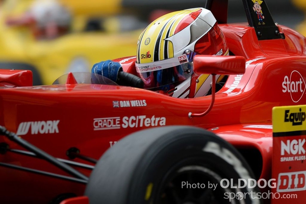 grand prix (102)
