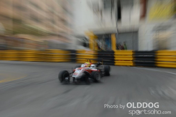 grand prix (231)