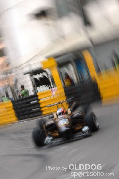 grand prix (233)