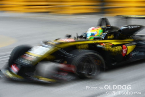 grand prix (237)