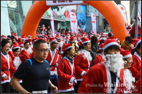 141214 Santa Run - 0031