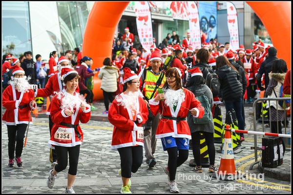 141214 Santa Run - 0041