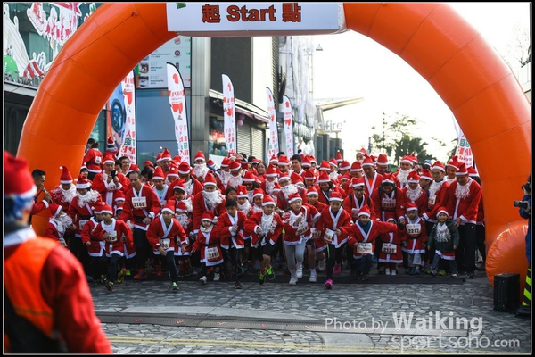 141214 Santa Run - 0046