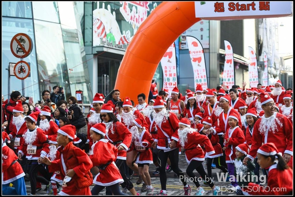 141214 Santa Run - 0049