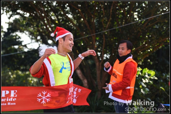 141214 Santa Run - 0065