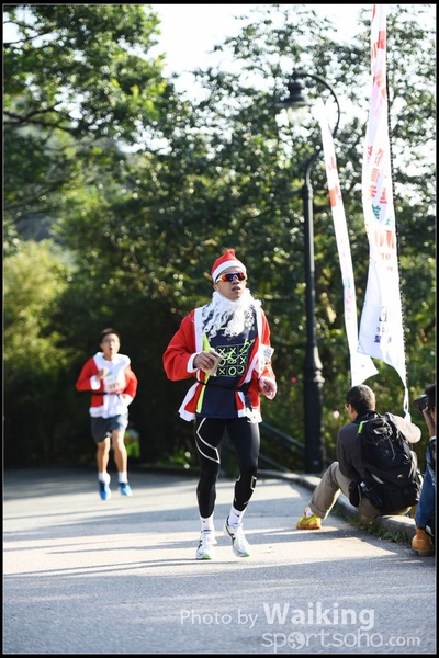 141214 Santa Run - 0081