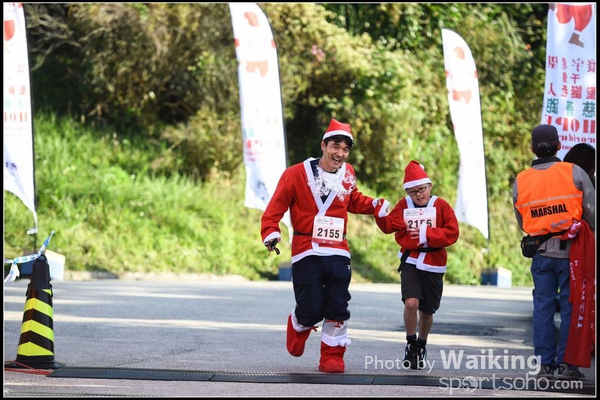 141214 Santa Run - 0098