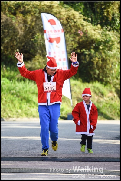 141214 Santa Run - 0099