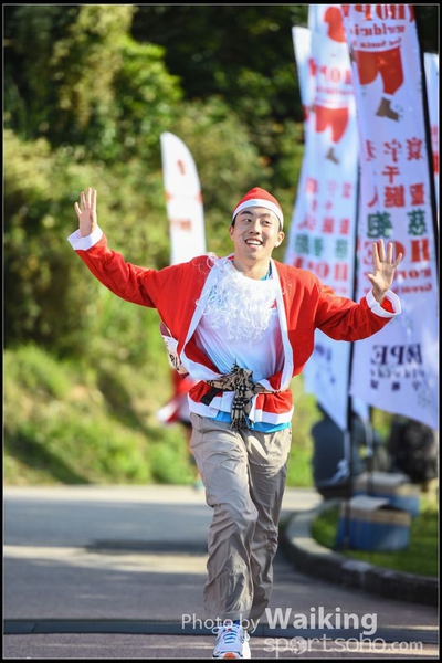 141214 Santa Run - 0135