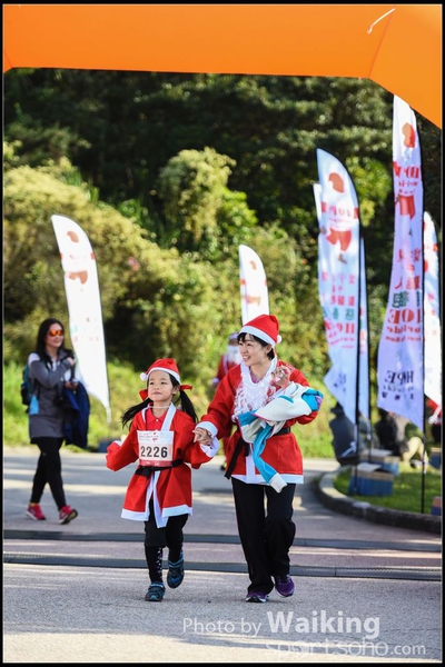 141214 Santa Run - 0154