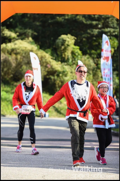 141214 Santa Run - 0155