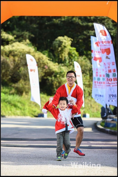 141214 Santa Run - 0156